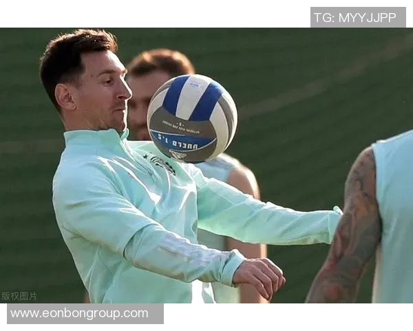 泪目！梅西重返诺坎普，1638天前带着惋惜脱离，或完结拉总年代